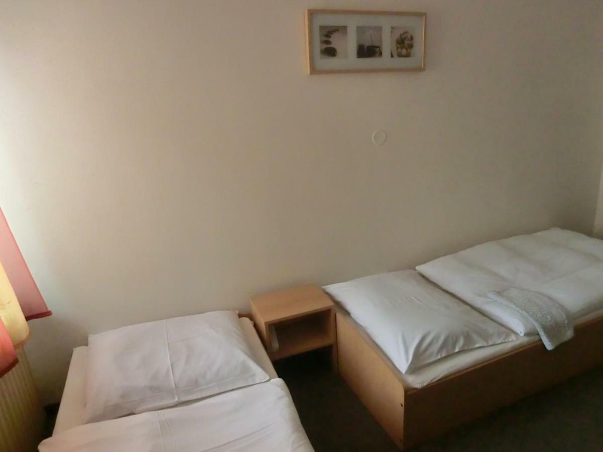Hostel Milano Mariańskie Łaźnie Zewnętrze zdjęcie